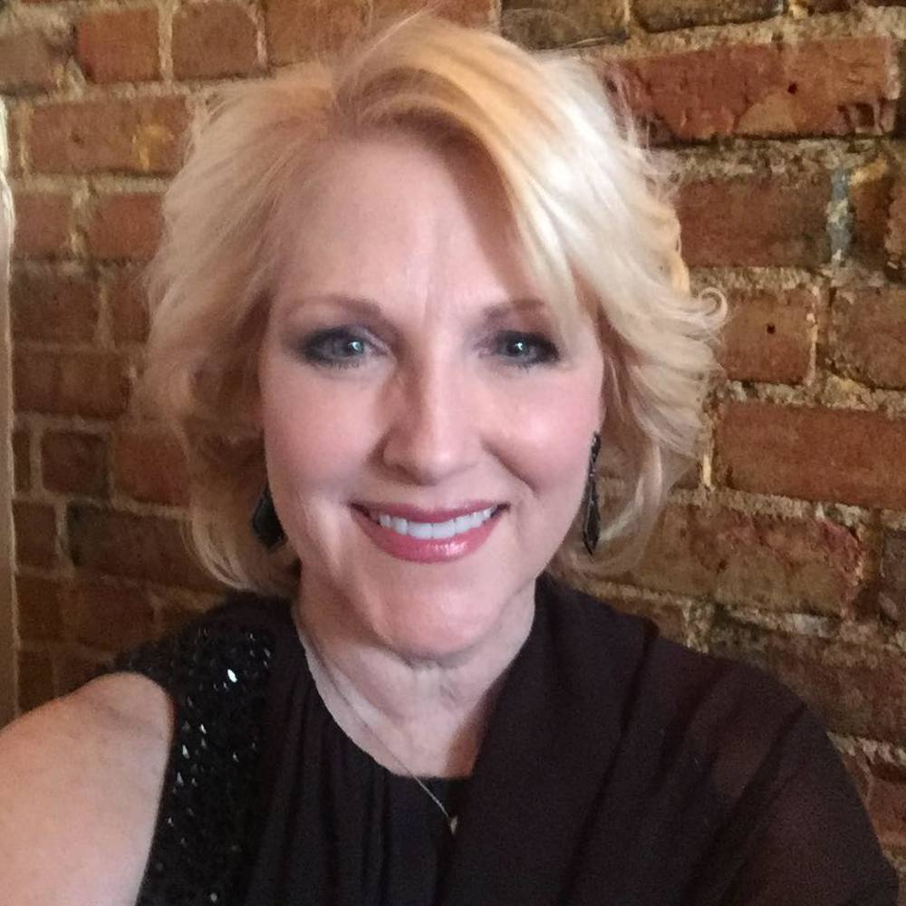 Meet your Posher, Mitzi
